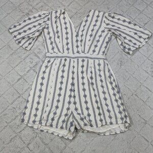 Vila Clothes Romper Women's M White Geometric V-Neck Playsuit Puff Sleeves